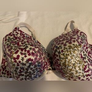 Lane Bryant Cacique back smoothing bra 46DDD